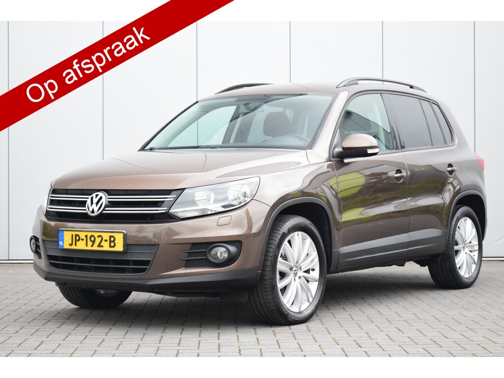 Volkswagen Tiguan 1.4 TSI Comfort&Design Navi Stoelverwarming Priv/Glass Pdc