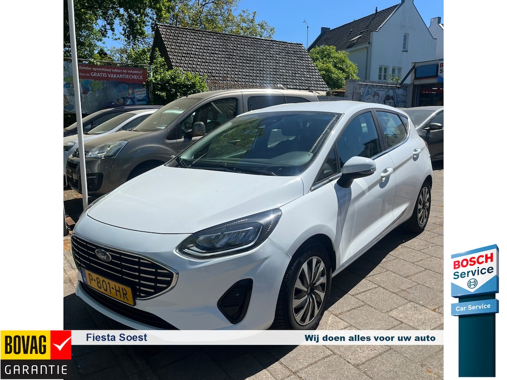 Ford Fiesta 1.0 EcoBoost Hybrid Titanium Complete BTW auto met oa. navigatie en line assist en cruise controle