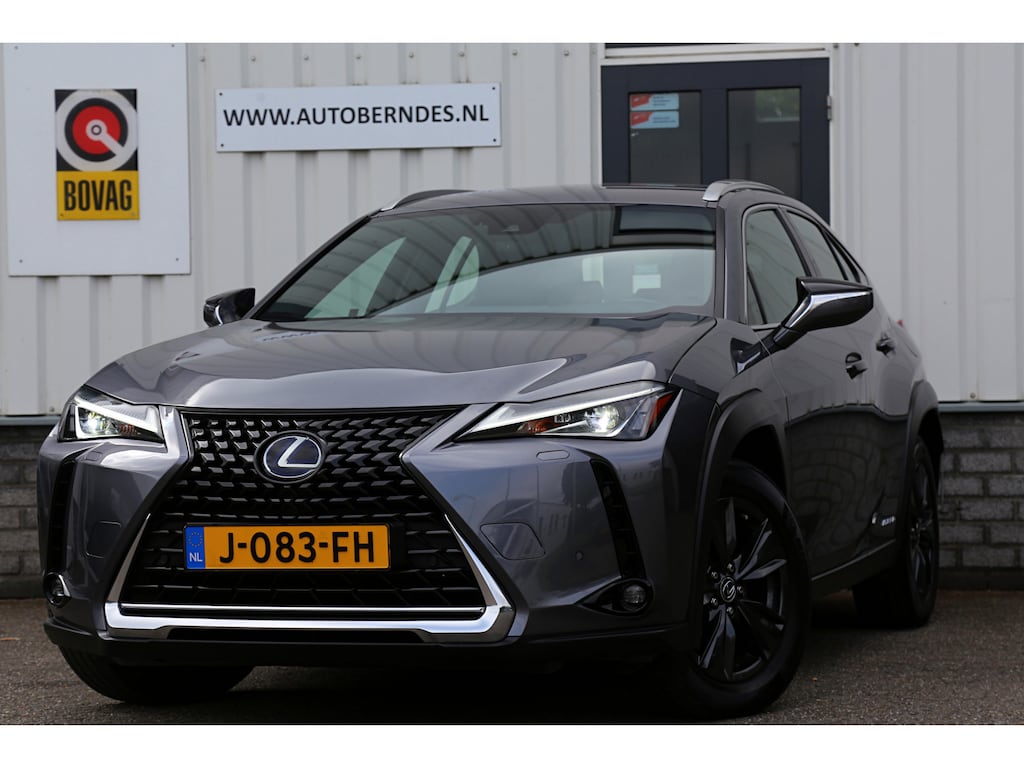 Lexus UX 250h Business Line*Fabrieksgarantie t/m 01-2030!*Perfect Onderh.*Afneemb. Trekhaak/Stoelverw./Stuurverw./Keyless Entry+Go/LED/Camera/DAB/Navi/Parkeersens.V+A/17 inch LM*