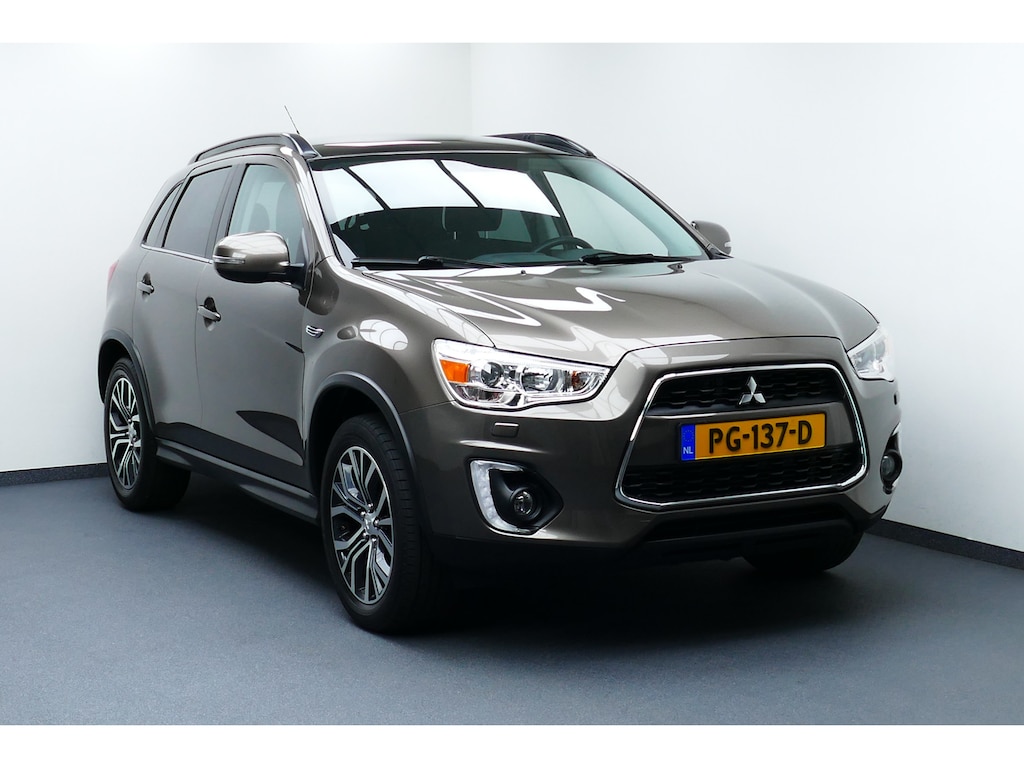 Mitsubishi ASX 1.6 Cleartec Instyle. Panodak, Camera, Clima, Cruise, StoelVerw, 18"LMV, Haak 1200kg