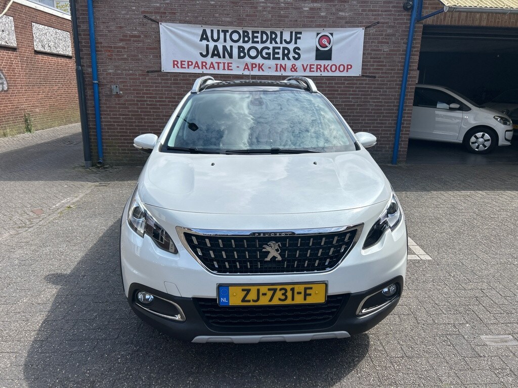 Peugeot 2008 1.2 PureTech Allure