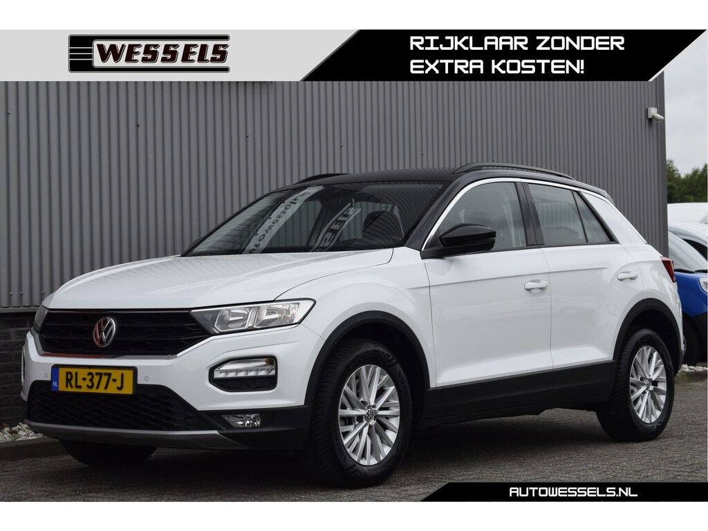 Volkswagen T-Roc 1.0 TSI Style Adaptive cruise, Trekhaak, Navi, Carplay
