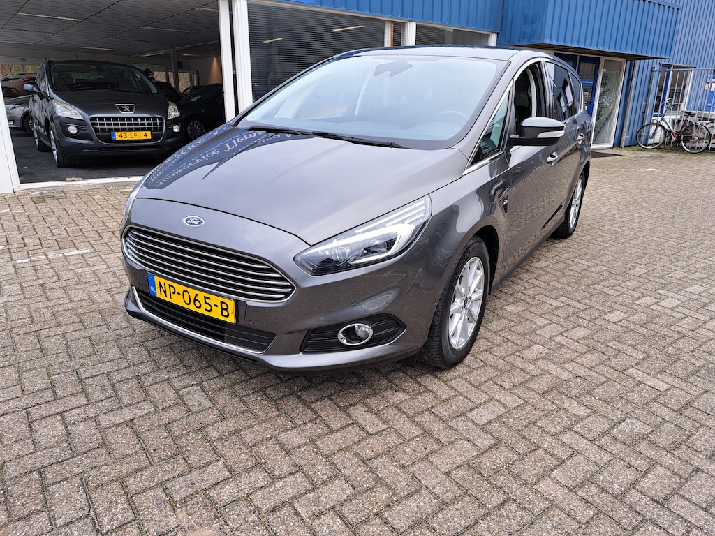 Ford S-Max 1.5 Titanium 7 persoons