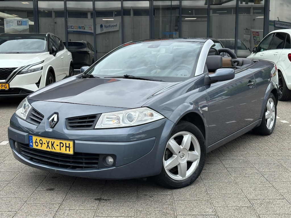 Renault Megane Coupé-Cabriolet 2.0-16V Exception