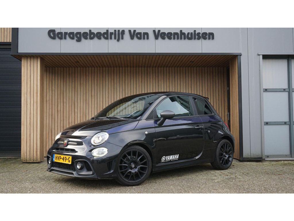 Abarth 595 1.4 T-Jet 165pk Monster Energy Yamaha *Gelimiteerde oplage One off 2000* Virtual Cockpit Record Monza uitlaat 17inch LM 68278km!