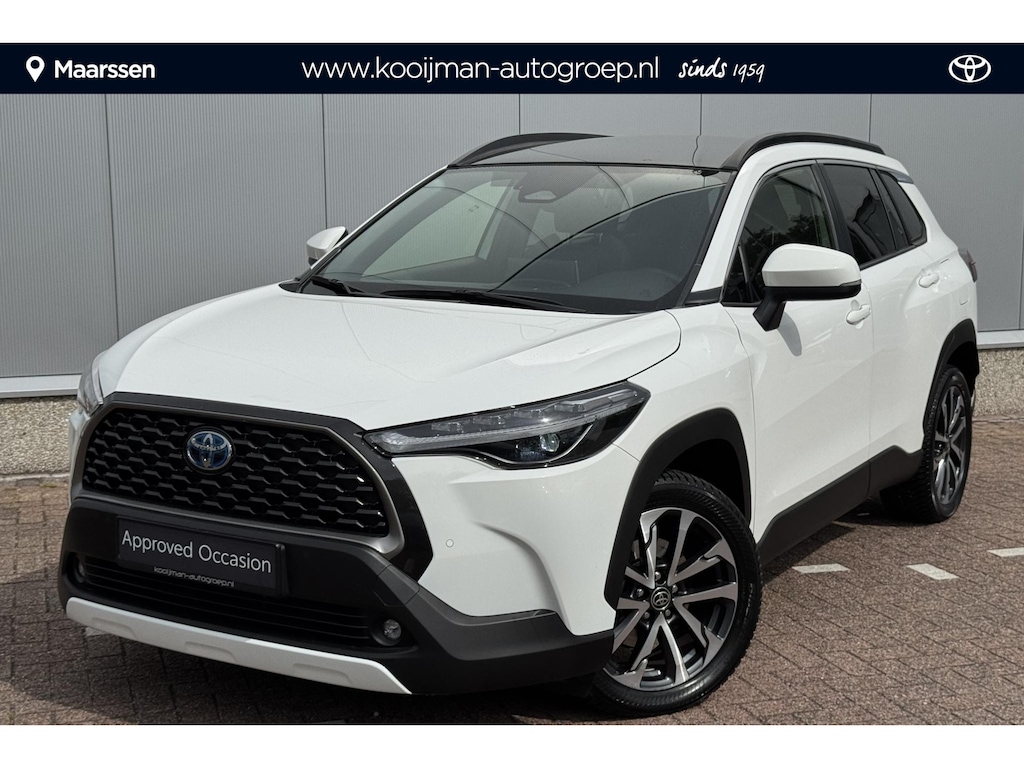 Toyota Corolla Cross Hybrid 140 Premium Pack II / Panoramadak / Dodehoekdetectie / Parkeersensoren / Elektrische achterklep / Navi / Garantie t/m 2034! /