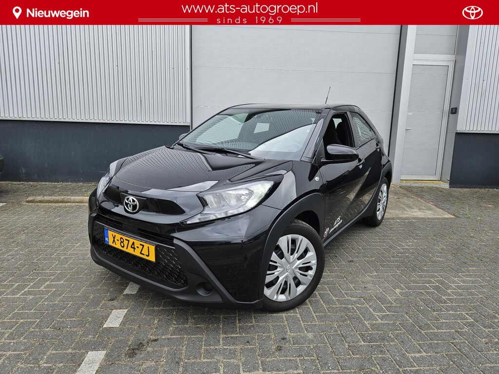 Toyota Aygo X 1.0 VVT-i MT Play | Adaptieve Cruise Control | Apple Carplay & Android Auto | Achteruitrijcamera | Garantie t/m 03-2034 of 200.000km