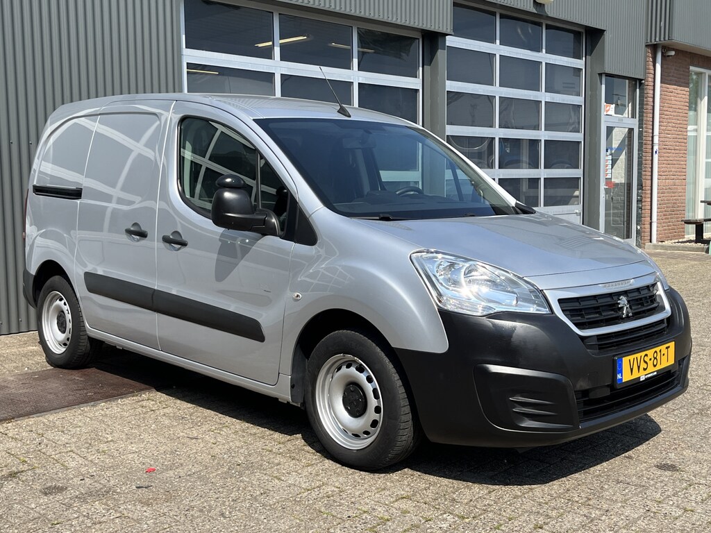 Peugeot Partner 120 1.6 HDi 5x voorradig Marge Airco Btw / Bpm vij Cruise controle Parkeerhulp achter Navigatiesysteem Dealer onderhouden Euro 5 Ex overheid Bpm en btw vrij voor particulier gebruik!! Marge