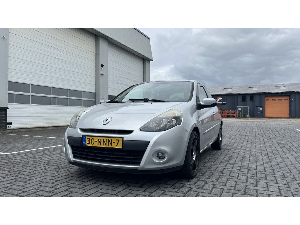 Renault Clio 1.2 Authentique