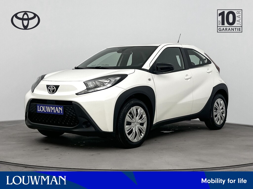 Toyota Aygo X 1.0 VVT-i MT Play *DEMO* | Airco | Cruise Control Adaptief | Parkeercamera |