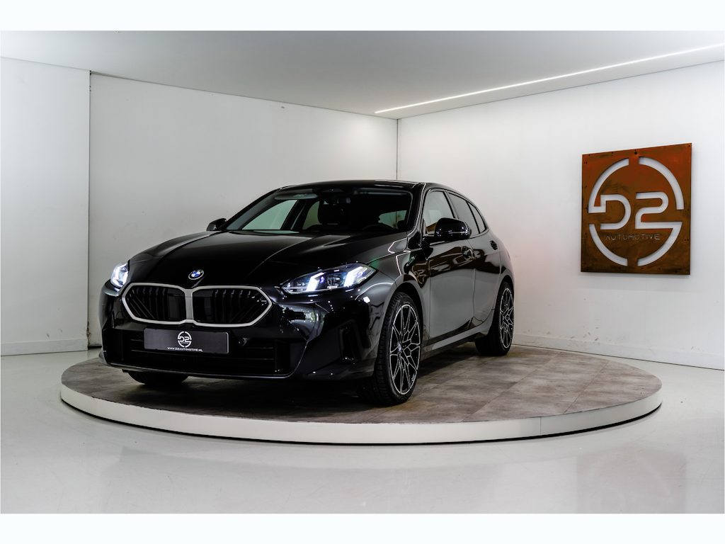 BMW 1-Serie 120 Sport Premium 157PK | Facelift | Laser | Carplay | Comfort | Fabrieksgarantie