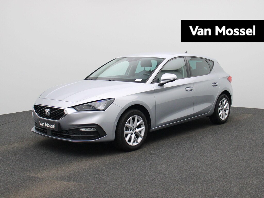 SEAT Leon 1.0 TSI Style 110 PK | LED Koplampen | Navigatie | Climate Control | Apple Carplay/Android Auto | Achteruitrijcamera | Adaptive Cruise Control | Parkeersensoren | Virtual Cockpit | Lichtmetalen velgen |