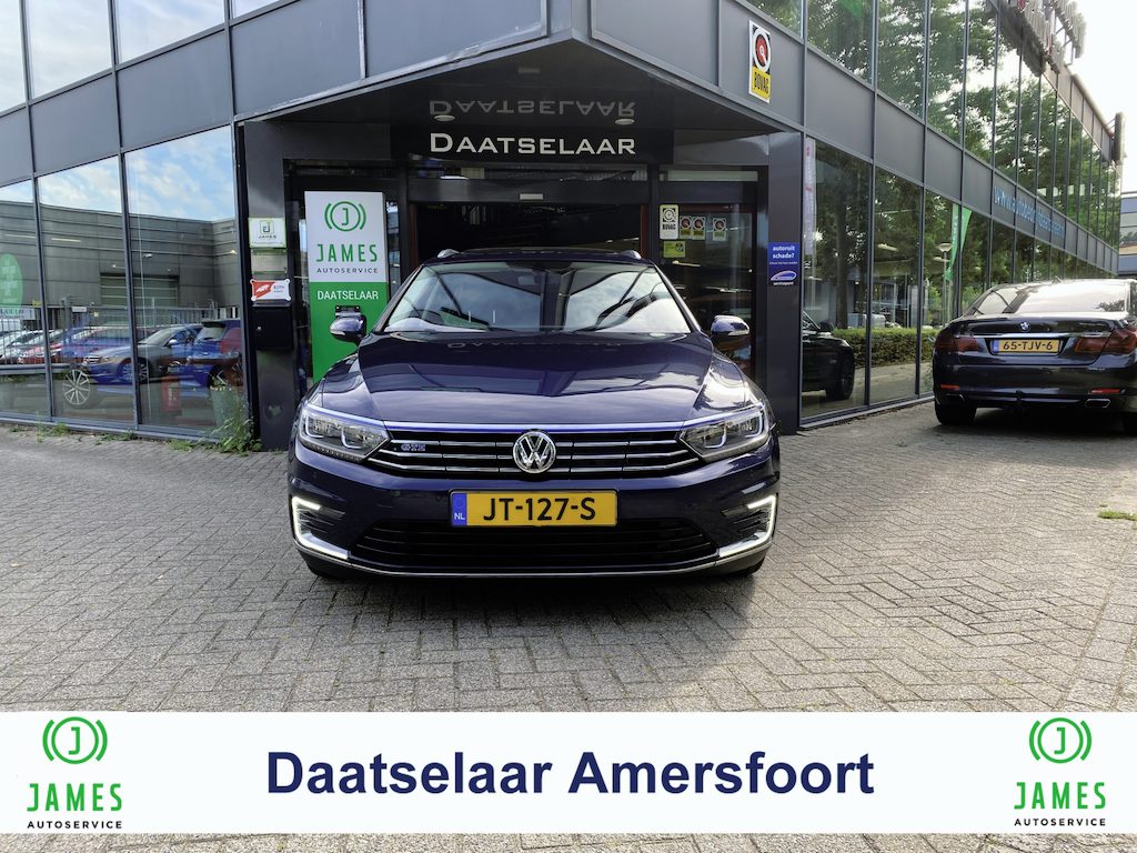 Volkswagen Passat Variant 1.4 TSI GTE Highline Panoramadak, Navigatie