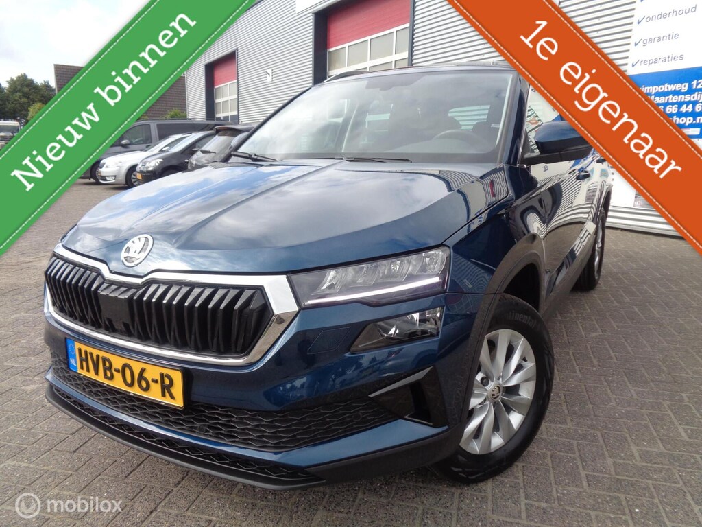 Skoda Karoq 1.0 TSI Business Edition/Airco/Stoel+Stuur verw/Full LED/Apple Carplay/LM velgen/1st eig/Nieuwstaat/Nieuw model/Zuinig in verbruik