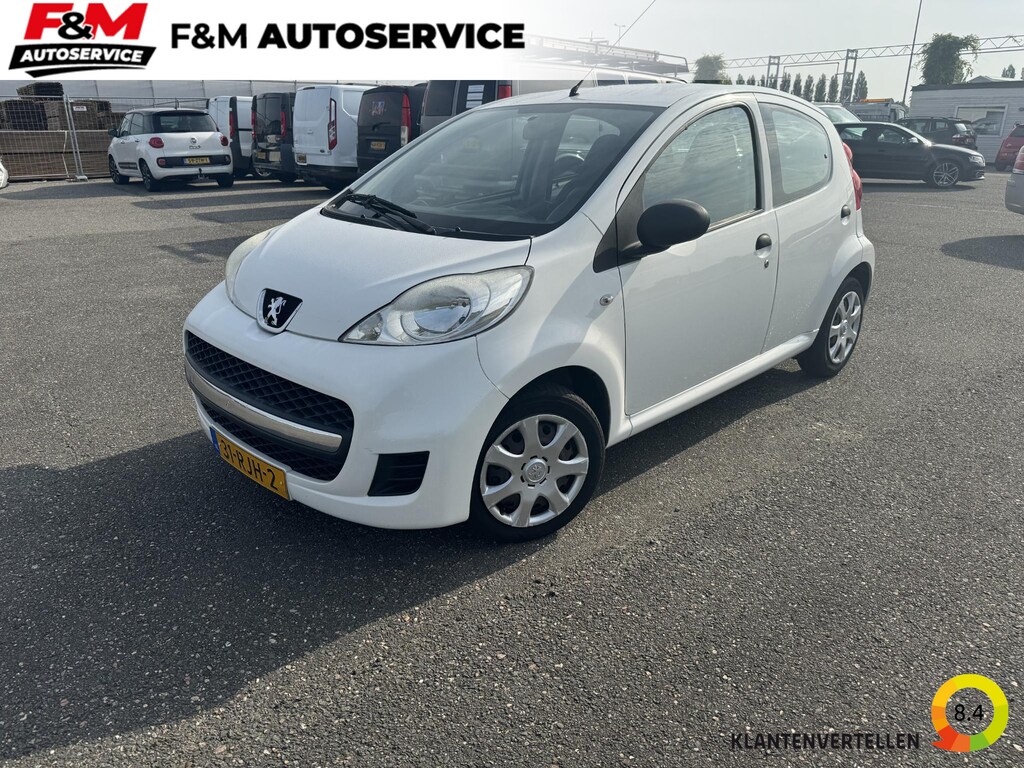 Peugeot 107 1.0-12V XR