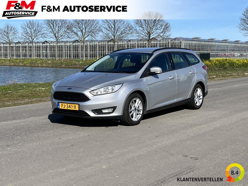 Ford Focus Wagon 1.0 Lease Edition Airco, cruise, pdc achter, carplay, trekhaak