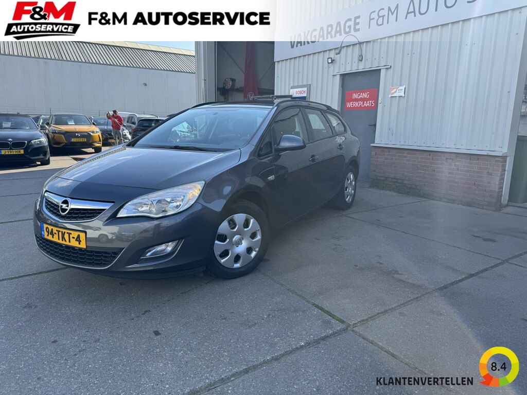Opel Astra Sports Tourer 1.4 Business Edition airco, cruise, pdc achter