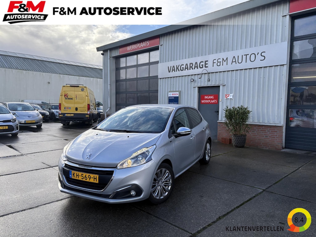 Peugeot 208 1.2 PureTech Active Airco, cruise, navi, pdc achter, trekhaak