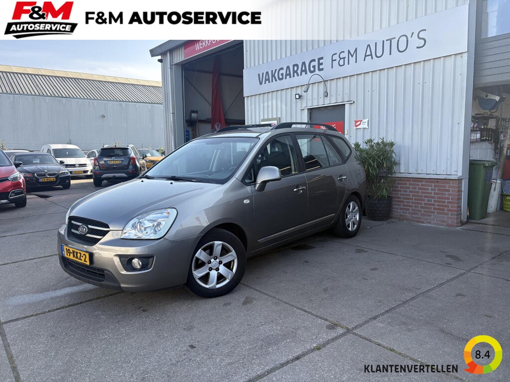 Kia Carens 2.0 CVVT X-ecutive