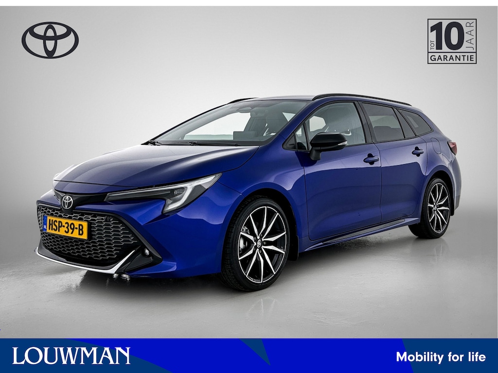 Toyota Corolla Touring Sports Hybrid 140 GR Sport | Navigatie | Stoelverwarming | Sportstoelen | 18 inch LM Velgen | Full Led |