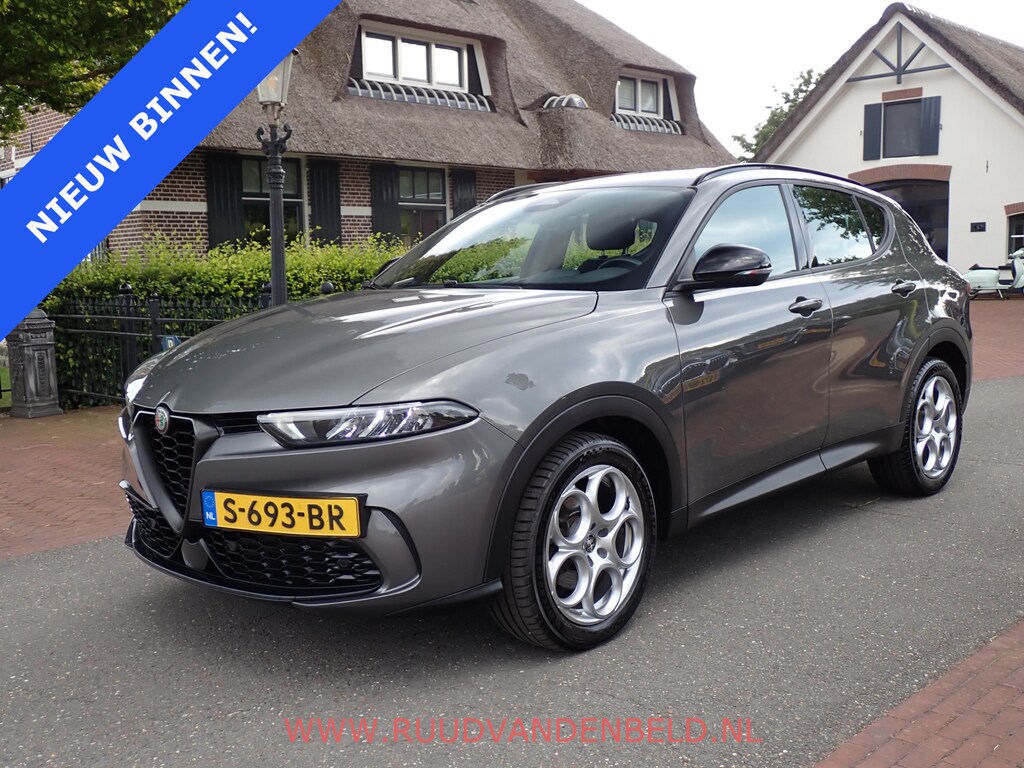 Alfa Romeo Tonale 1.5T Hybrid Sprint !!1e EIGENAAR!! ADAP.CRUISE/SPORTLEER/CARPLAY/TREKHAAK