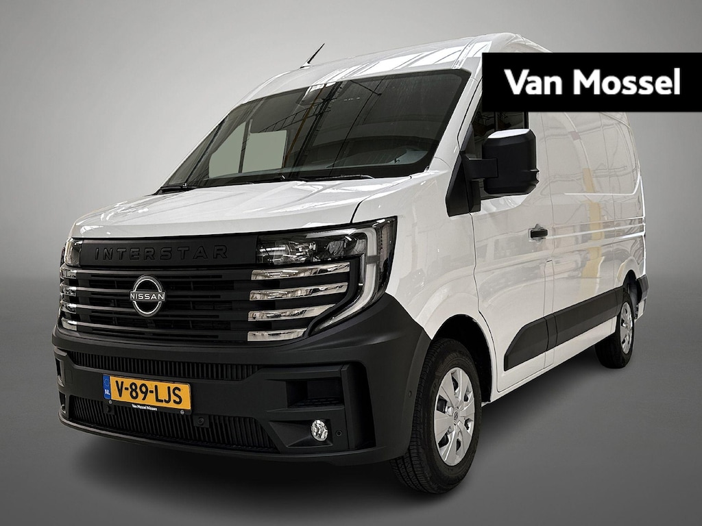 Nissan Interstar Interstar-e L2H2 Limited 87 kWh Lat om Lat | Houten vloer | Led verlichting laadruimte | Trekhaak | Sidebars |