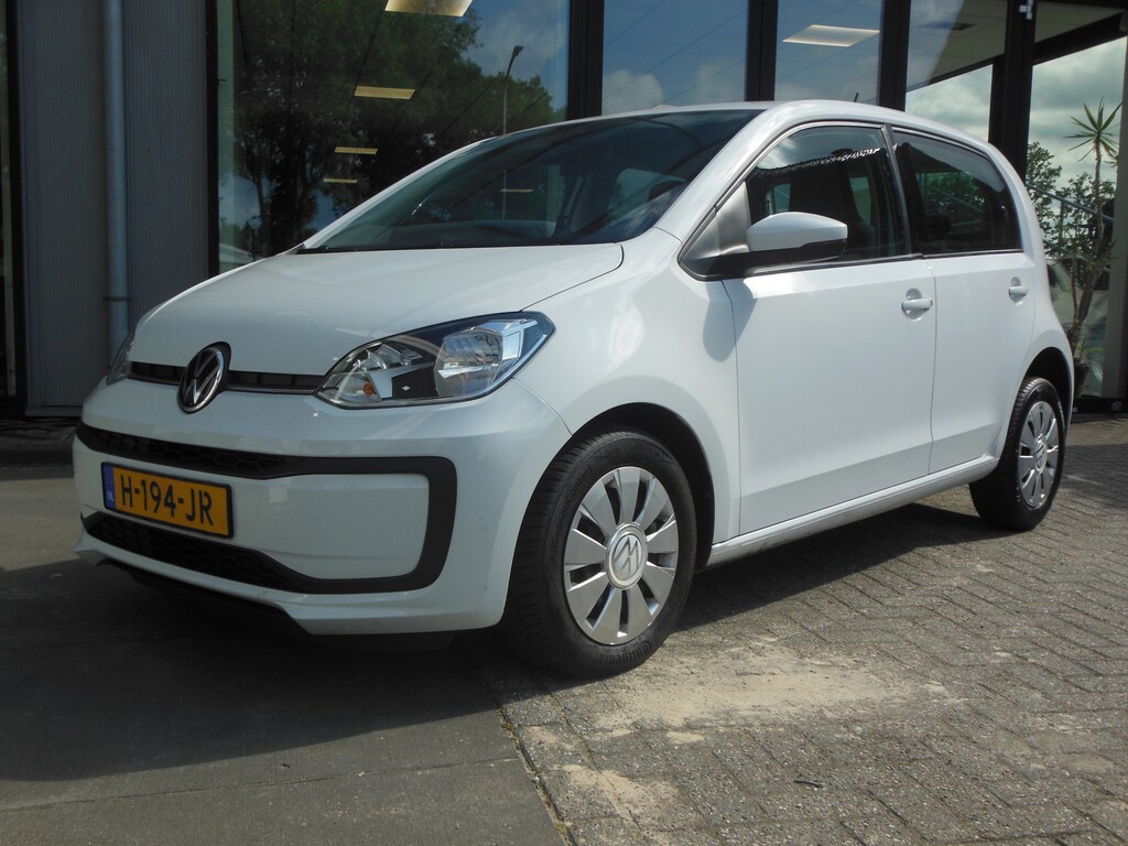 Volkswagen Up! 1.0 BMT take up! Staat in De Krim