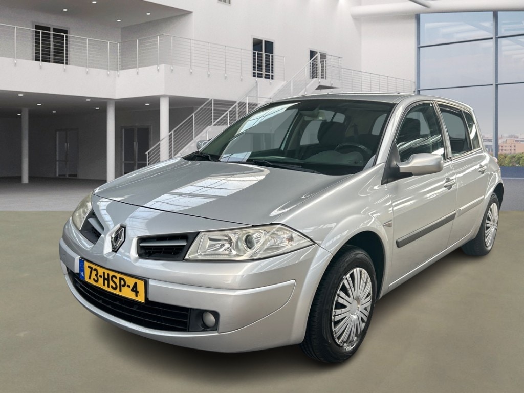 Renault Megane 1.6-16V Business Line ( NW. APK KEURING BIJ VERKOOP )