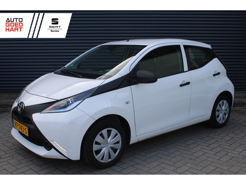 Toyota Aygo 1.0 VVT-i x-fun Airco Bluetooth NAP