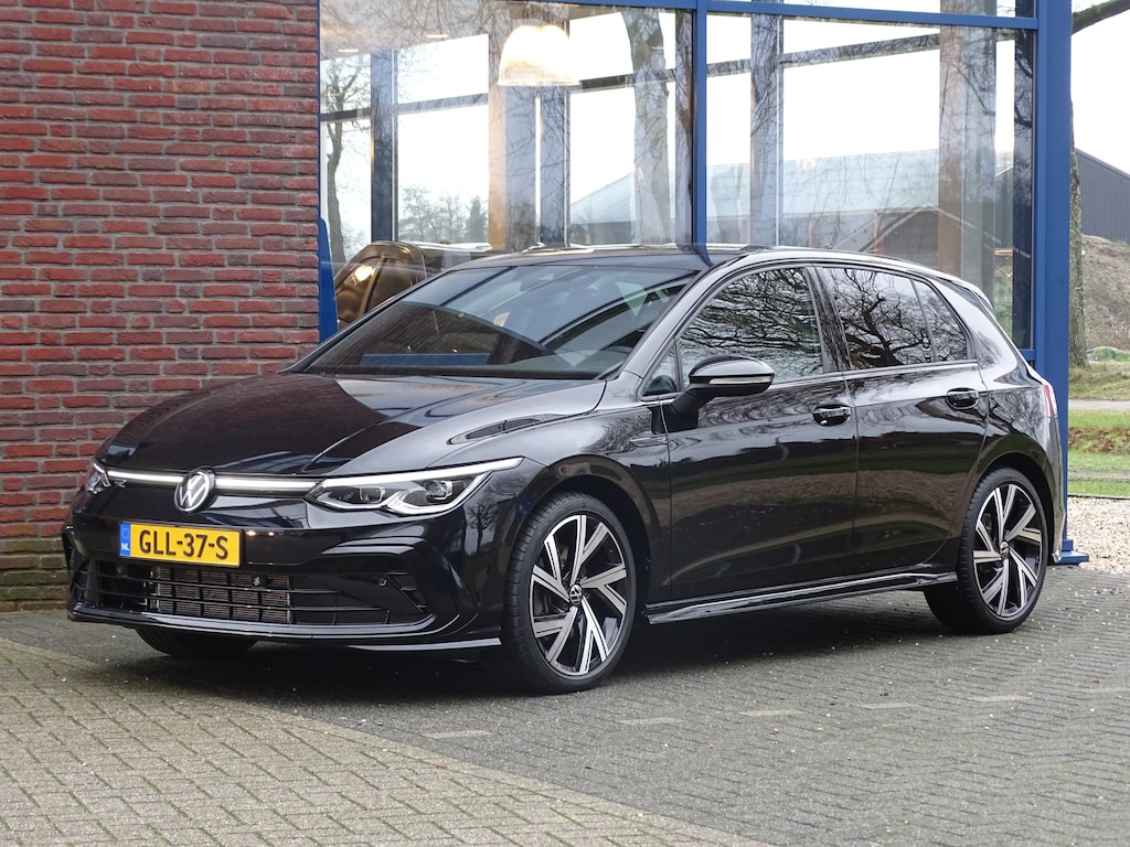 Volkswagen Golf 2.0 R-LINE