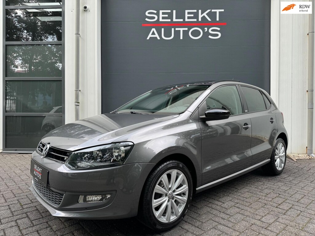Volkswagen Polo 1.4-16V Style Panoramadak/Airco/Cruise/Navigatie/AUX/Stoelverwarming/Elekt Ramen/Elekt Spiegels/PDC/Apk 08-2027