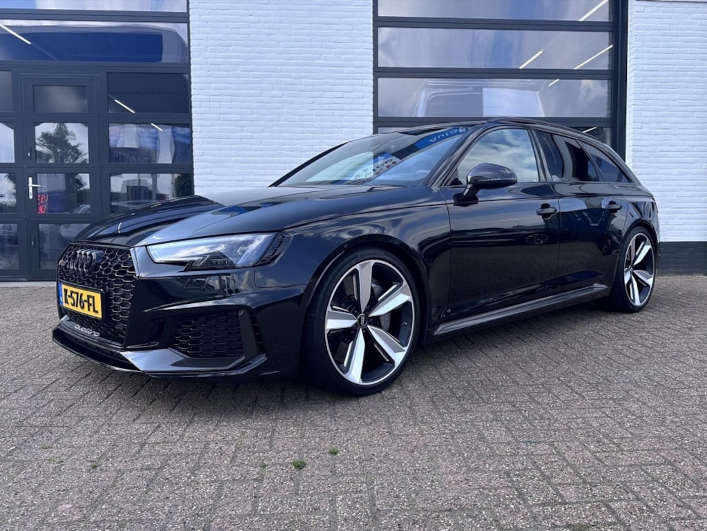 Audi RS4 RS4 2.9 TFSI 450pk Tiptronic quattro RS4