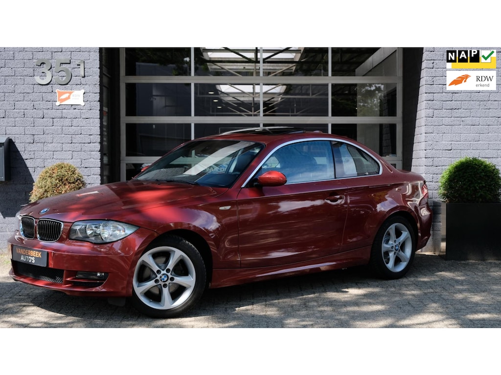 BMW 1-Serie Coupé 125i 218PK Automaat Leder Schuifdak
