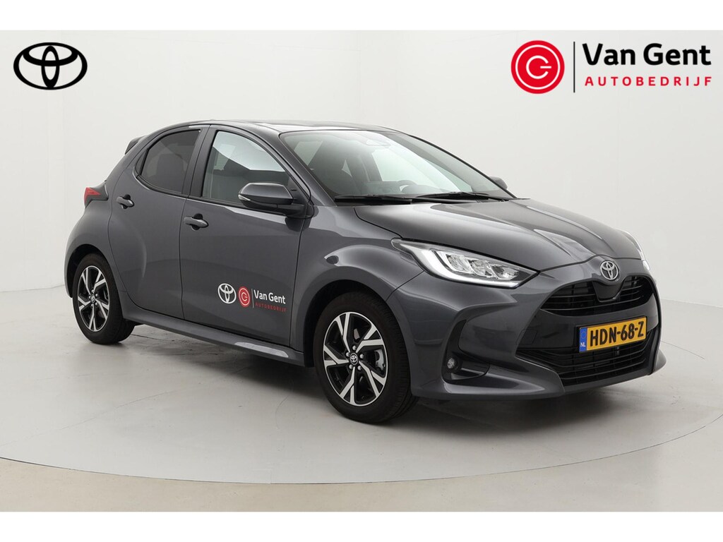 Toyota Yaris 1.5 Hybrid 115 First Edition | Apple Carplay / Android Auto | Adaptive Cruise | Clima | Keyless | 16 inch