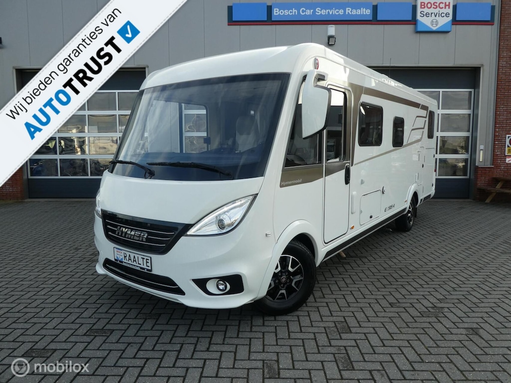 HYMER EXSIS I 678 AUTOMAAT 160 PK