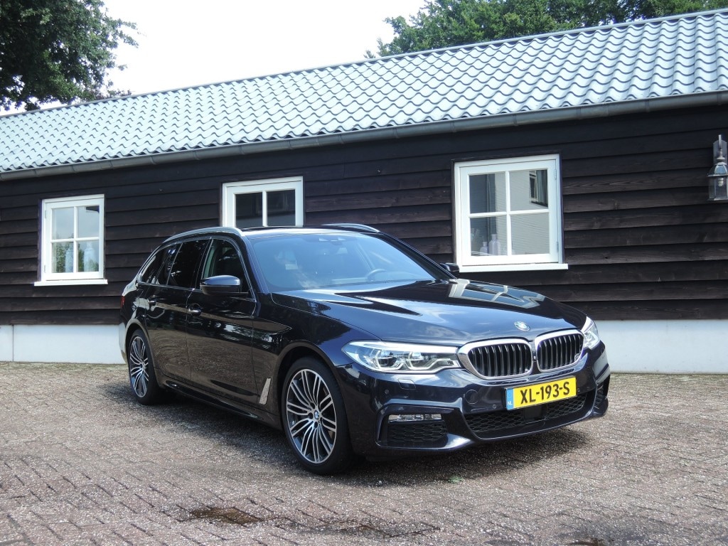 BMW 5-Serie 540I X-Drive HIGH EXE M sport