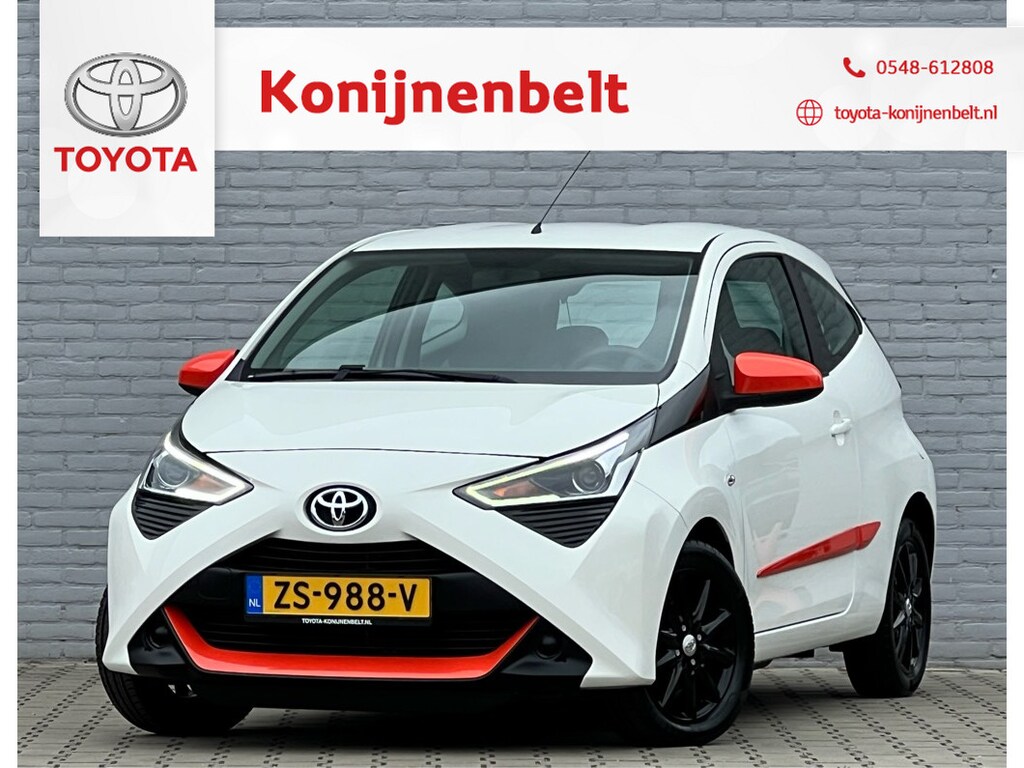 Toyota Aygo 1.0 VVT-i X-Play 3-deurs | NL auto | Apple Car Play | Airco