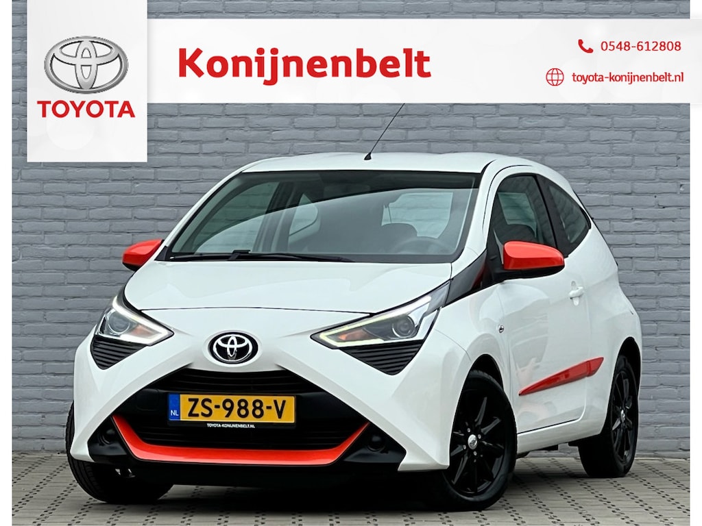 Toyota Aygo 1.0 VVT-i X-Play 3-deurs | NL auto | Apple Car Play | Airco
