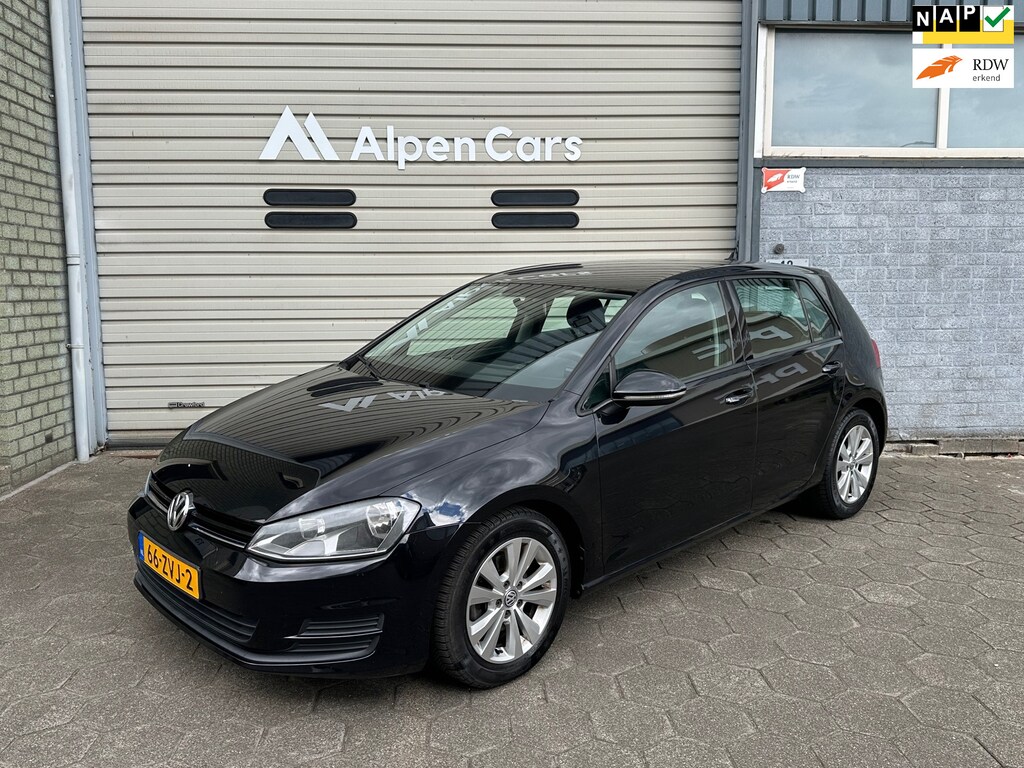 Volkswagen Golf 1.2 TSI Trendline Cruise controle / Airco / PDC / Trekhaak / NAP