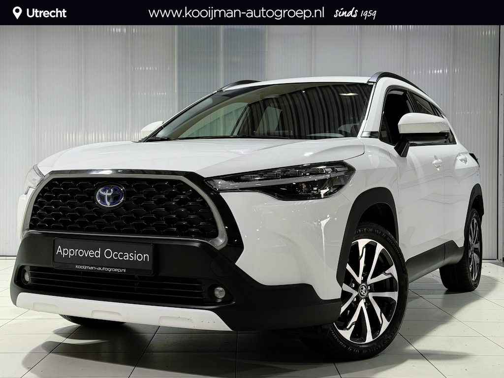 Toyota Corolla Cross Hybrid 140 Dynamic Elektrische achterklep, navigatie Apple CarPlay/Android Auto, draadloze telefoonlader, keyless, Adaptieve cruise control