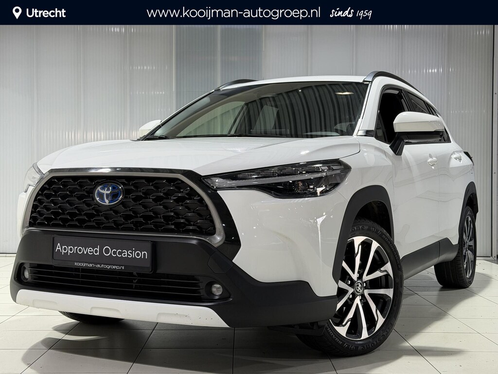 Toyota Corolla Cross Hybrid 140 Dynamic Elektrische achterklep, navigatie Apple CarPlay/Android Auto, draadloze telefoonlader, keyless, Adaptieve cruise control