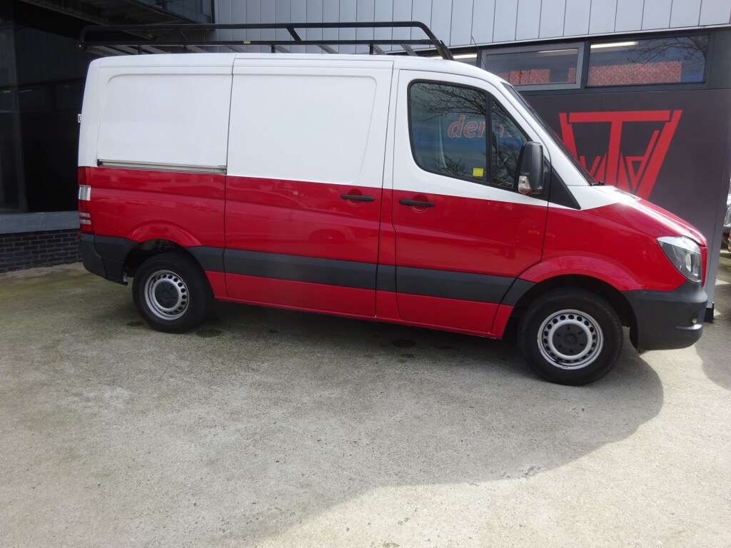 Mercedes-Benz Sprinter 214 2.2 CDI EURO 6! | AIRCO | NAVIGATIE | CRUISE | TREKHAAK | 3-ZITS | NIEUWE APK!!