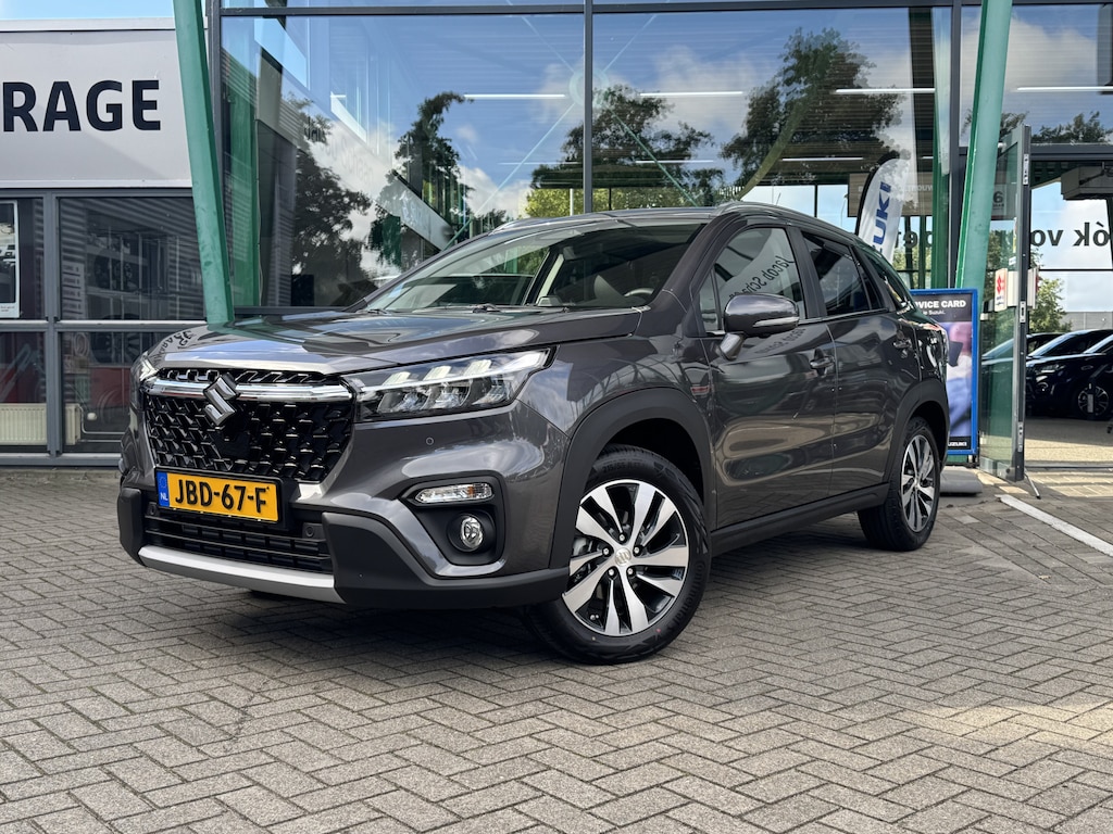 Suzuki S-Cross 1.4 Boosterjet Style Smart Hybrid 111pk | Panorama dak | 360 camera | Navigatie | Cruise control | Climate Control |