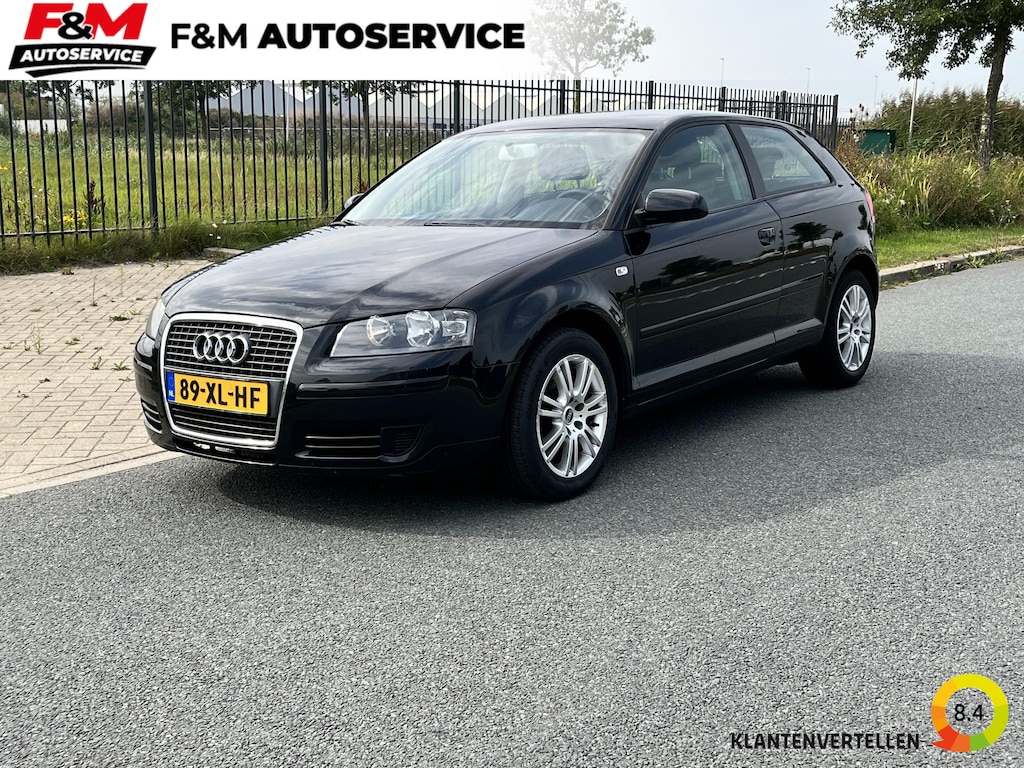 Audi A3 1.6 FSI Attraction Pro Line