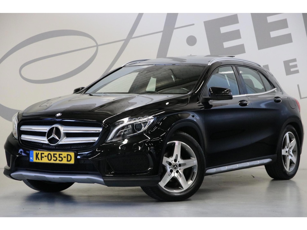 Mercedes-Benz GLA 200 Edition 1/ AMG-pakket/ Trekhaak/ Panoramaschuifdak