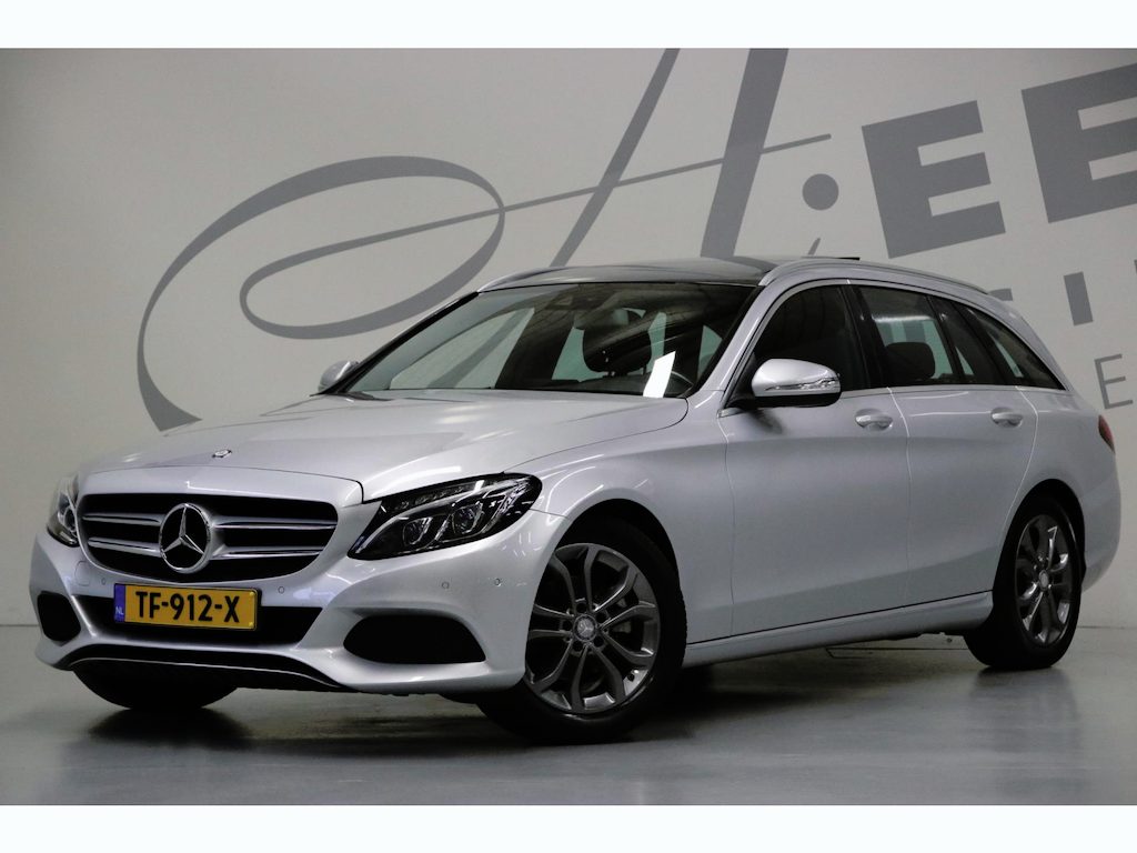 Mercedes-Benz C-klasse Estate 180 AVANTGARDE/ Panoramaschuifdak/ Trekhaak/ Sfeerverlichting