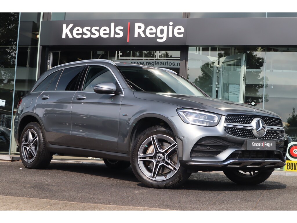 Mercedes-Benz GLC 300e 4MATIC AMG | CarPlay | Camera | Elec.haak | Blis | Stoelverwarming