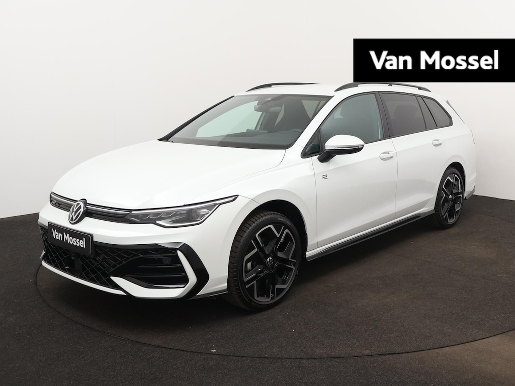 Volkswagen Golf Variant 1.5 eTSI R-Line Edition 116 PK Automaat | Automaat | Apple Carplay draadloos | LED Matrix koplampen | Dodehoeksensoren | Camera | Climate control | Adaptieve cruise control |