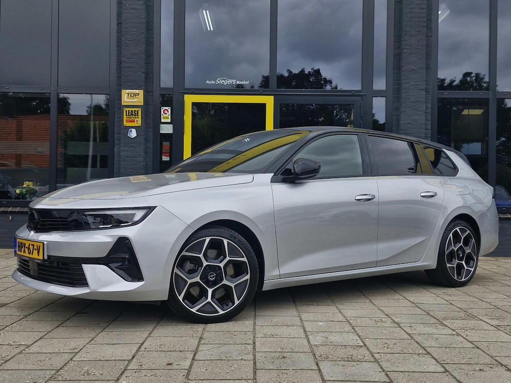 Opel Astra SPORTS TOURER 1.6 Turbo Plug In Hybrid Ultimate | Schuifdak | AGR | Stoelvent + Verw | Camera + Sensoren