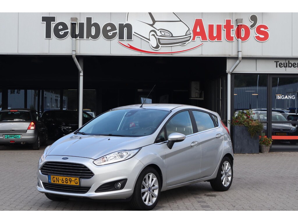 Ford Fiesta 1.0 EcoBoost Titanium | Nieuwe Didtributieriem | Navigatie, Climate control, Lichtmetalen wielen, Cruise control,